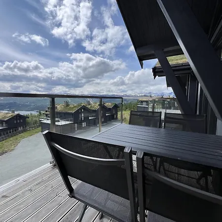 Modern Townhouse With Panorama View ! Beitostolen