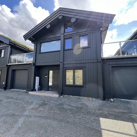 Modern Townhouse With Panorama View ! Appartement Beitostolen