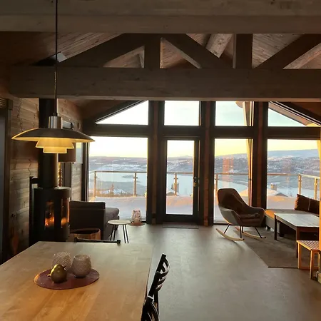 Appartement Modern Townhouse With Panorama View !